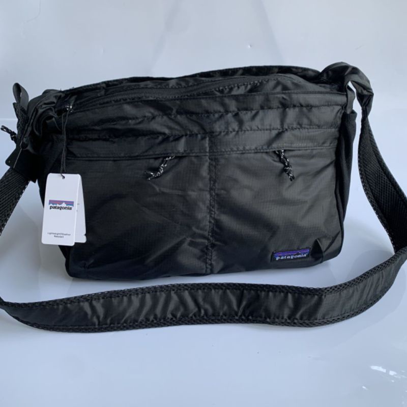 バッグ PATAGONIA LIGHTWEIGHT TRAVEL COURIER15L Lightweight Travel Courier – Patagonia Worn Wear®