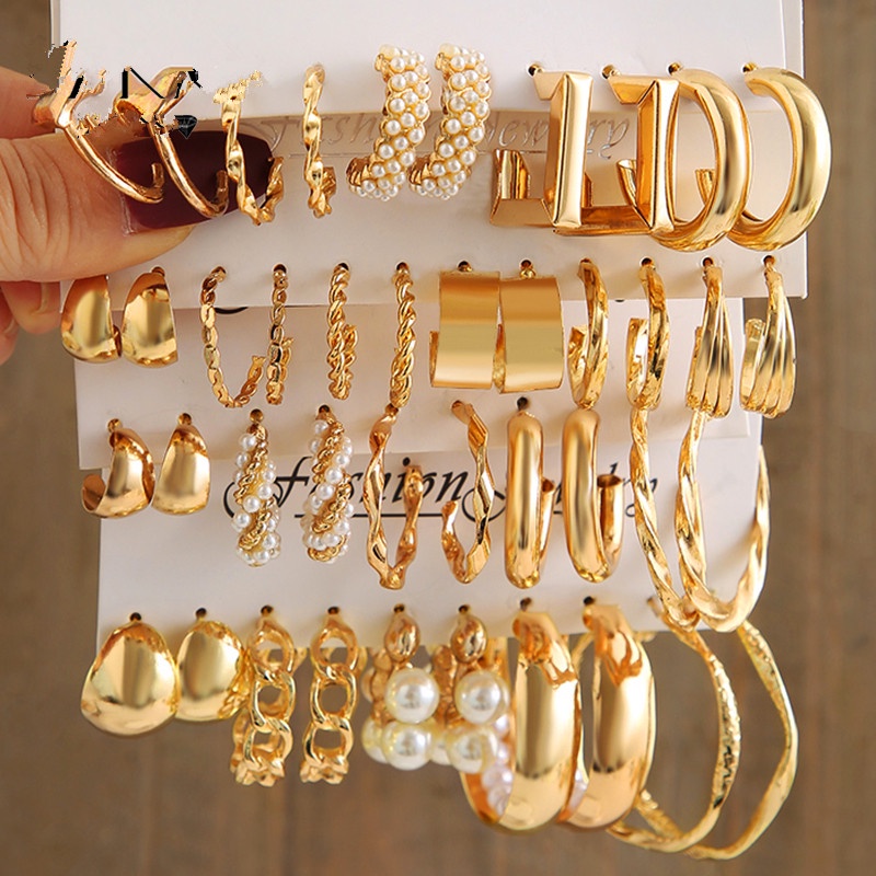 Pearl Dangle Earrings Set Gold Color Hoop Earrings for Women Vintage Metal Big Circle Hollow Earring Trendy Fashion Jewerly