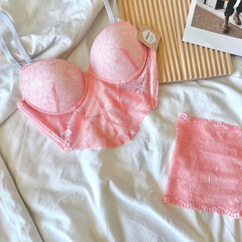 The Lingerie Set Has A MELINGERIE Lifting Foam Frame | Shopee Singapore