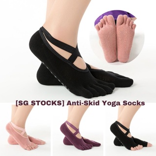 1pair New Cross Bandage Yoga Socks, Backless Women Five Toes Pilates Sock,  Non-slip Grips Cotton Ballet Dance Fitness Sport
