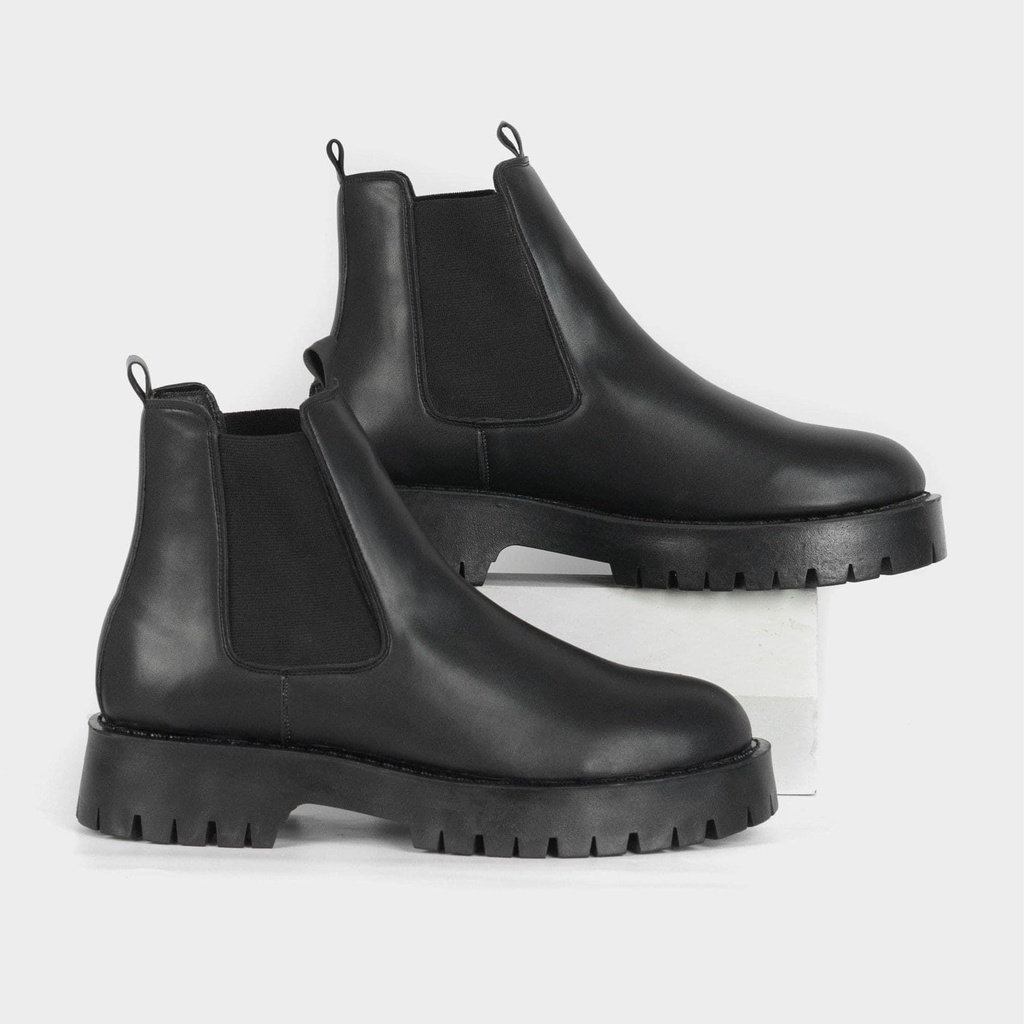 high neck leather boots