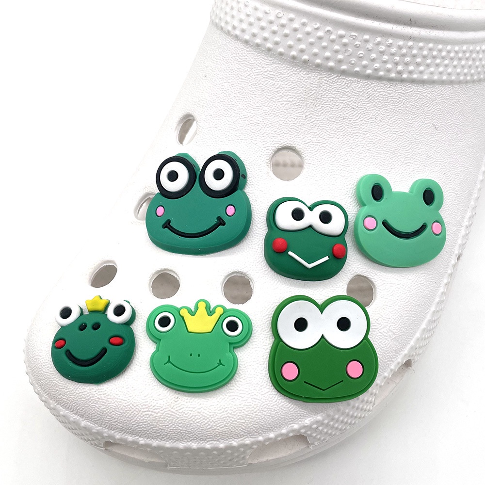 Crocs frog hot sale