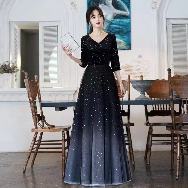 ladies green velvet dress The Stand Cut Out Mini & Reviews - Green - Dresses Plus Size Wedding Gown So Sophisticated Maxi Dress Size:US 17 The waist is above