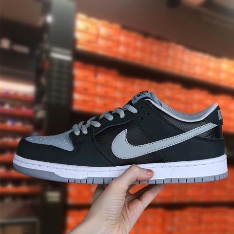 nike dunks for cheap