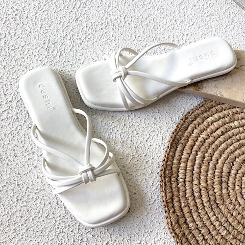 White sandals for on sale summer