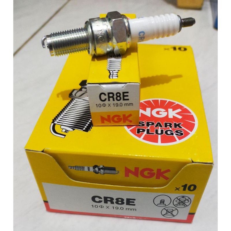 CR8E NGK SPARK PLUG Y15 / SNIPER150 / MXKING / FZ150 / EXCITER 150 / T