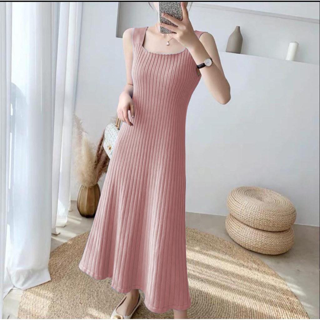 shopee ladies dress Clara pink Available in Shopee Woman 895 Man 750