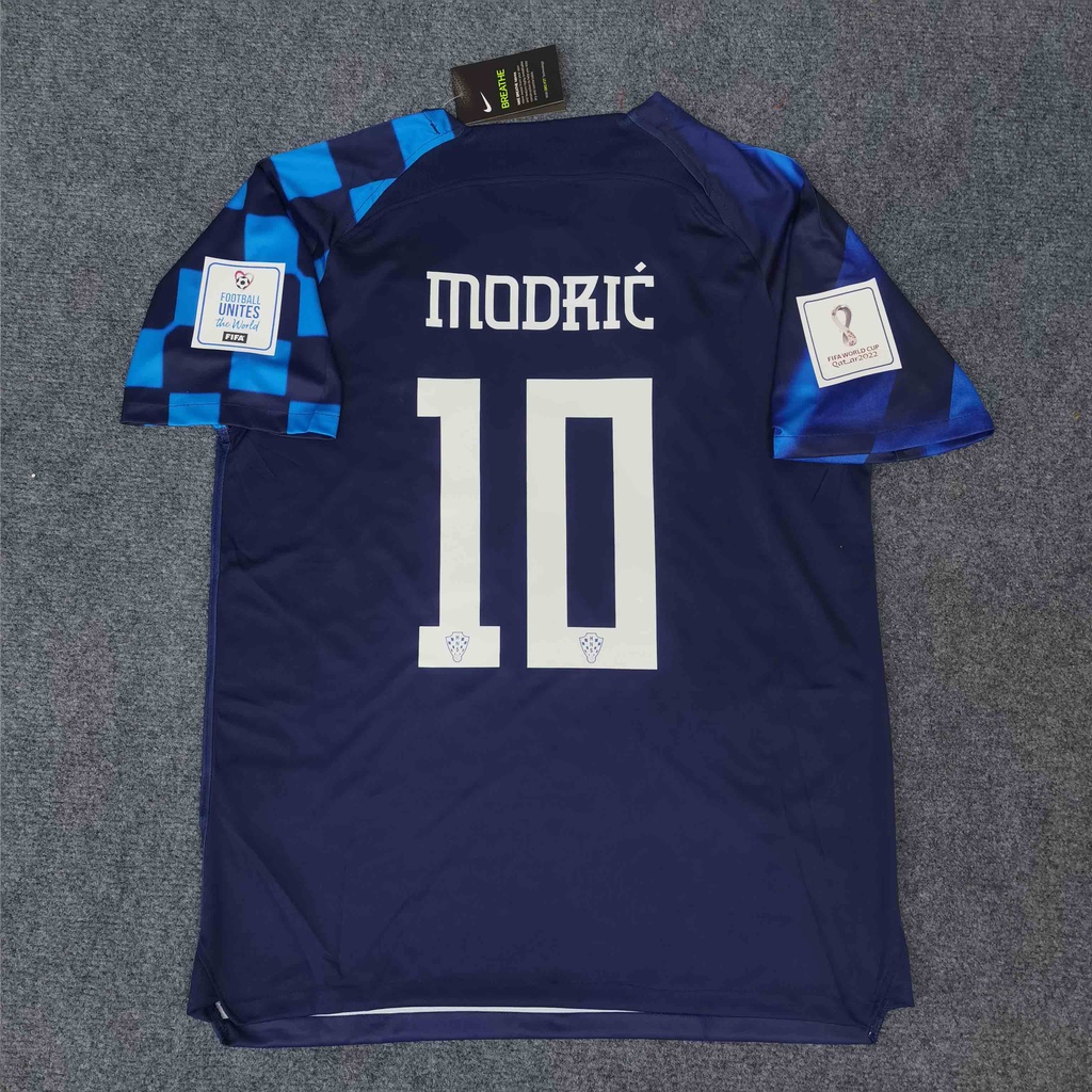 Croatia National Team 2022/23 Stadium Home (Luka Modrić) Men's Nike Dri-FIT  Long-Sleeve Soccer Jersey.