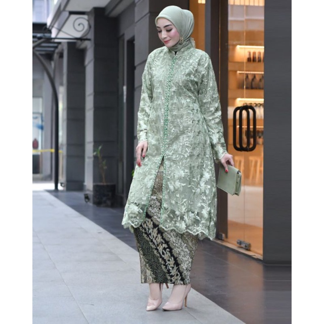 Ariana Modern Kebaya Set (Green)