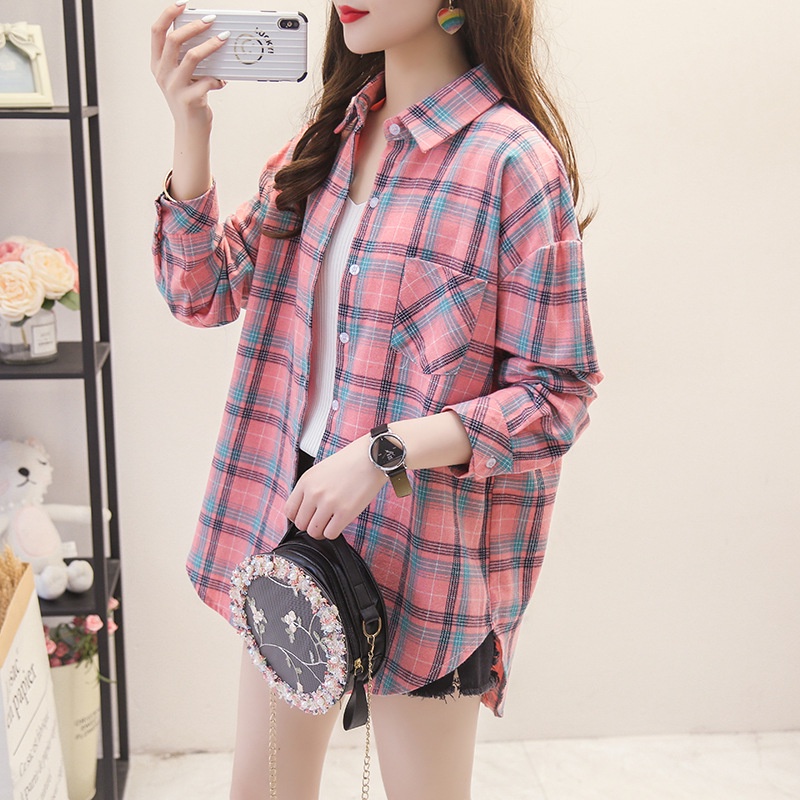 New spring autumn plaid shirt Korean version of loose women's blouse hundred take retro Hong Kong-style tops students long-sleeved blouse