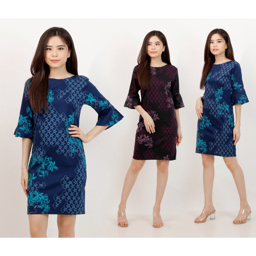 Elegant batik shop dress design