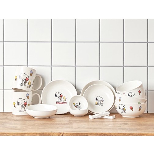 Snoopy Corningware by Corelle brand Dinnerware Set for 2 pax 14p Set ...