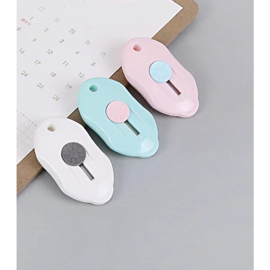 1pcs CUTTER MINI PORTABLE PEMOTONG KERTAS PEMBUKA PAKET - Gambar 2