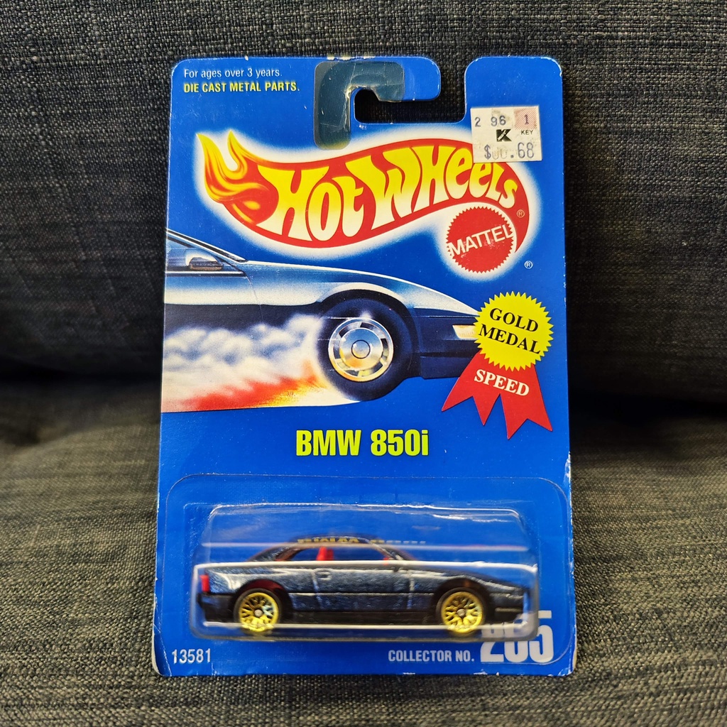 Hot Wheels BMW 850i, Blue (Vintage) | Shopee Singapore