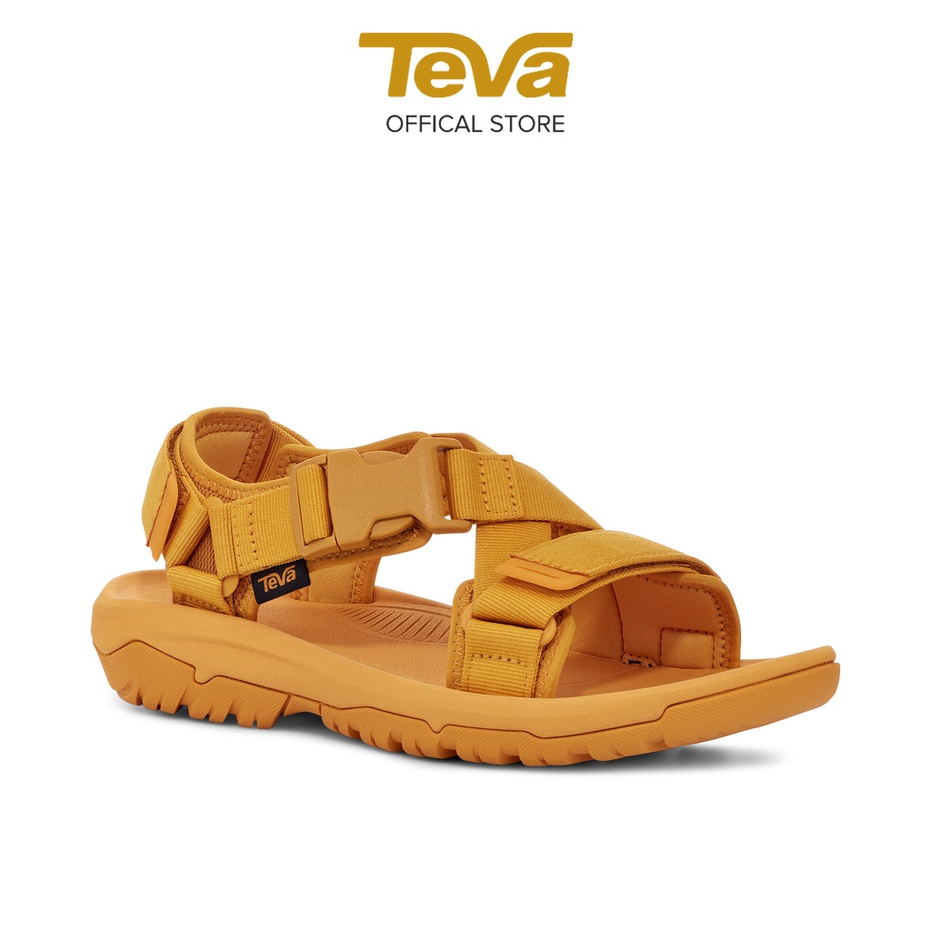 Men hot sale strappy sandals