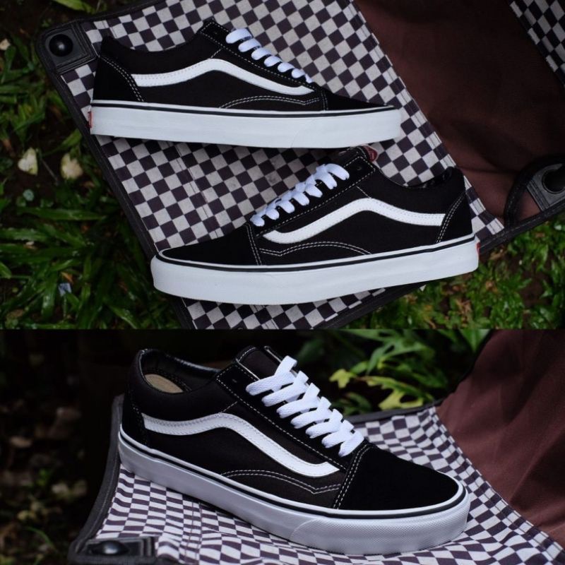sepatu vans black white