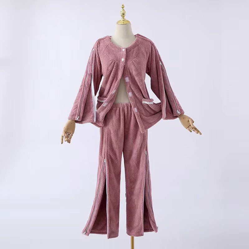 [Ready] MiddleAged Elderly EasyToWear TakeOff Pajamas Sick Size
