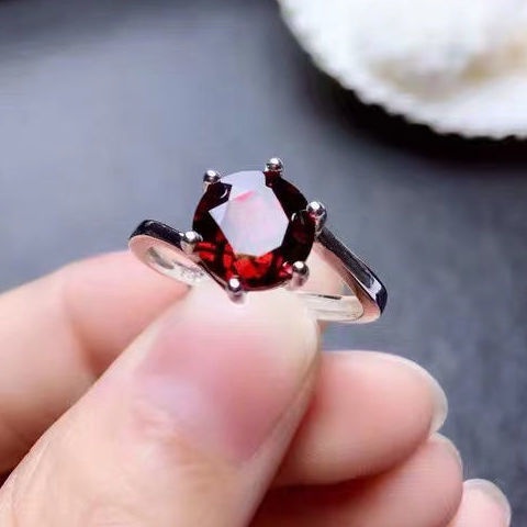 Red garnet sterling hot sale silver ring