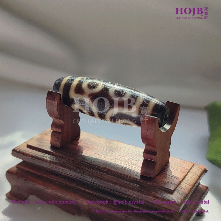 HOJB Tibetan Precious Antiquity Old Pure DZI Seven-Eyed 11x37mm 聚寶軒西藏极品 ...