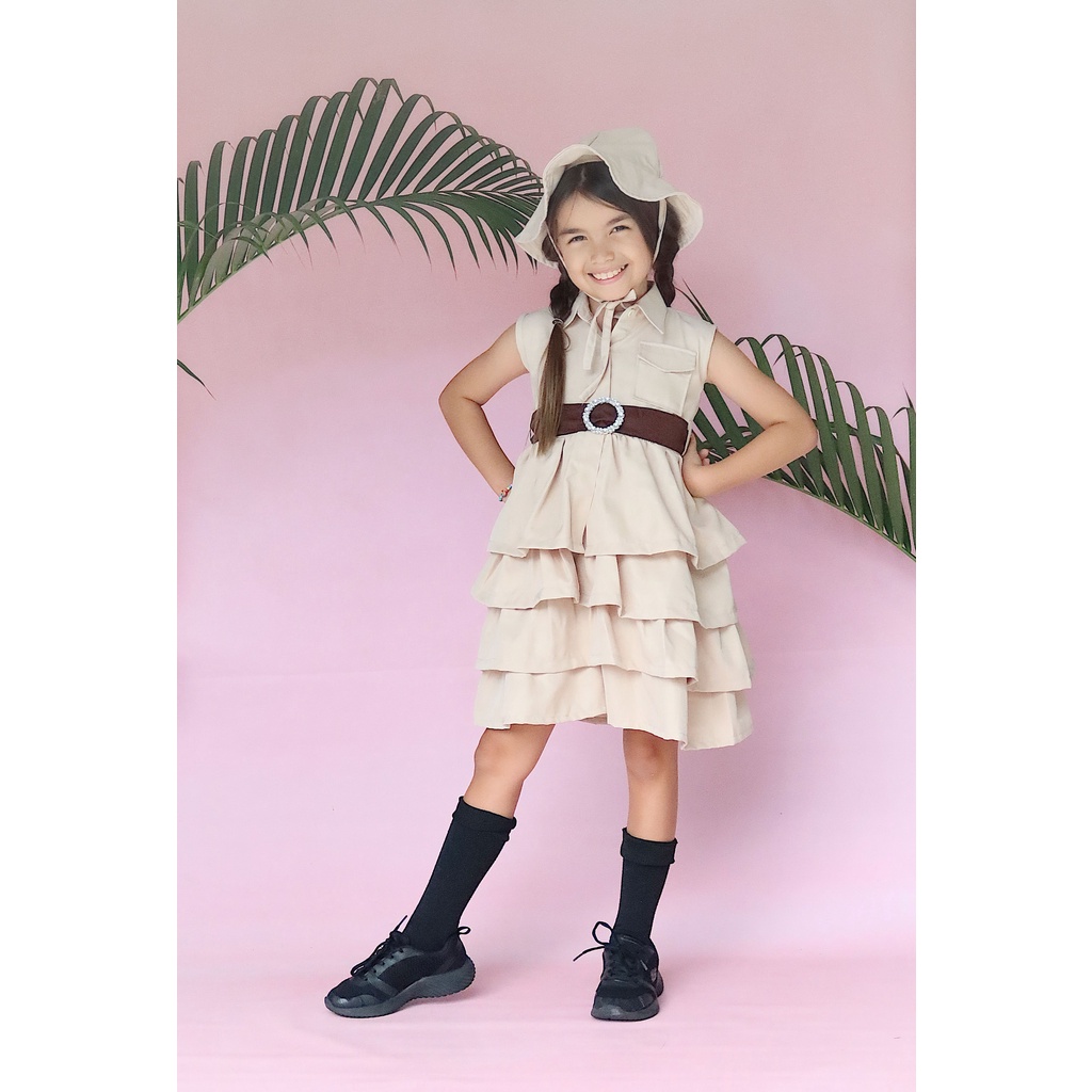 open lace back dress Amazon.com: IDOPIP Baby Girls Wild Jungle Safari Outfits One Birthday Party  Pldings + Hat Leopard print Zookeeper Suit Toddler Summer Photo Shoot  casual Short Sleeve Halloween Dress Khaki 12-18 Months: Clothing, Shoes
