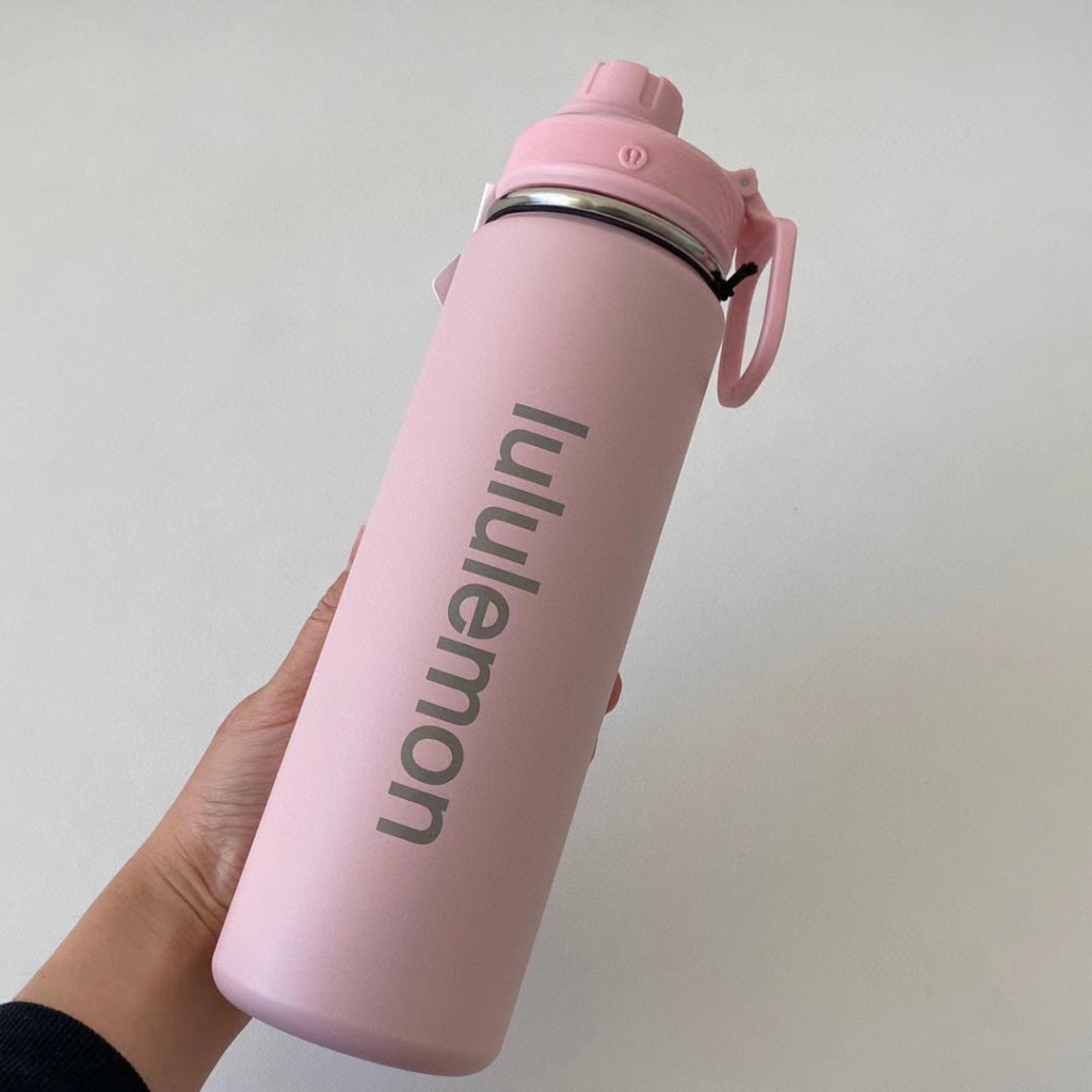 Lululemon Purist Cycling 26 oz BPA Free Water Bottle by Specialized Bikes  (Everyday I'm Hydratin), Sports Water Bottles -  Canada