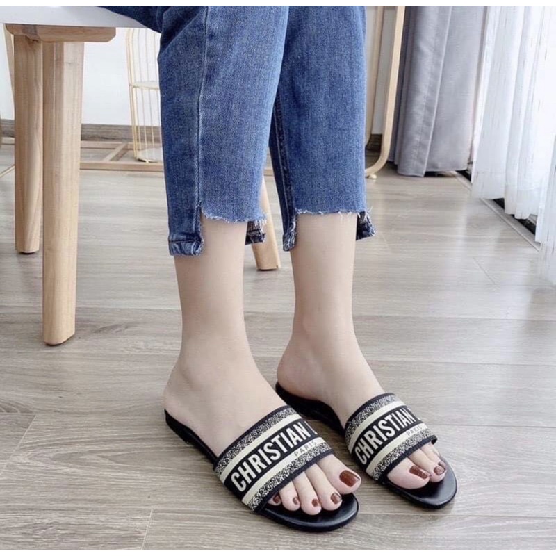 Slippers With Luxurious Brand Version Big Size 35-43 | Shopee Singapore