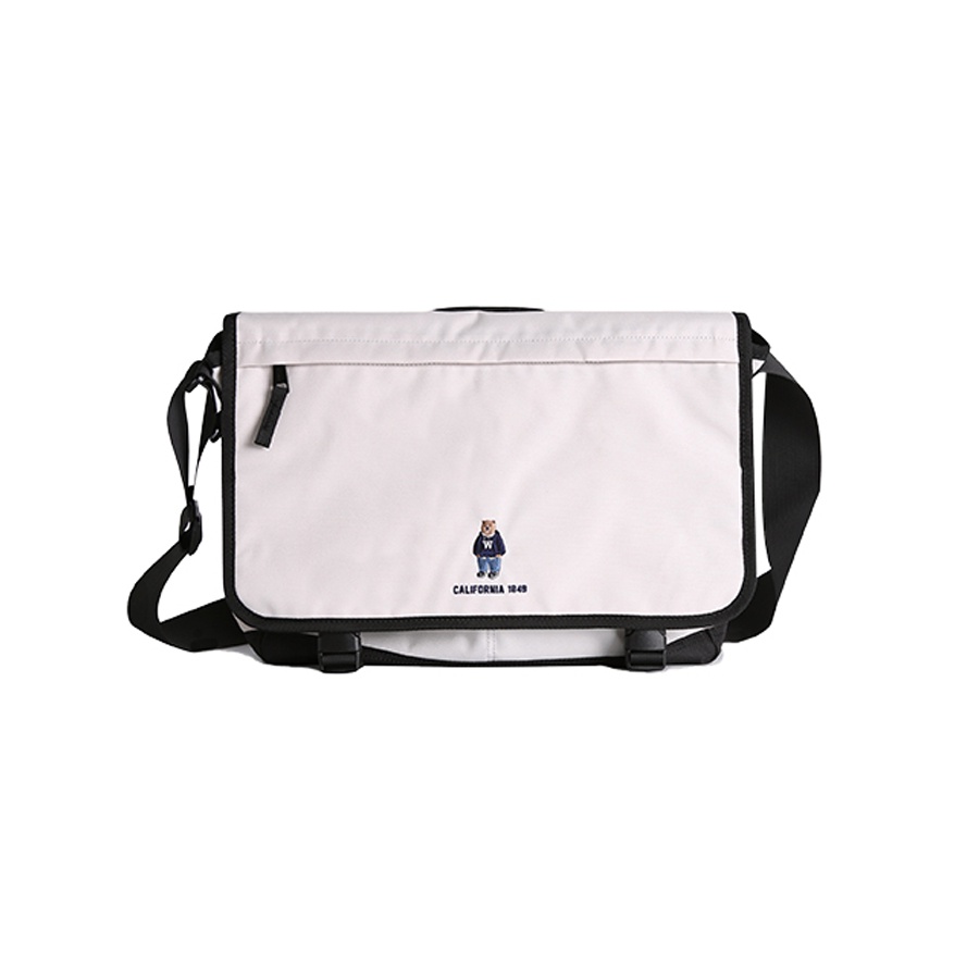 【WHO.A.U】steve big messenger bag WHO.A.U] Steve Big Canvas Messenger Bag | WHBGD2313A