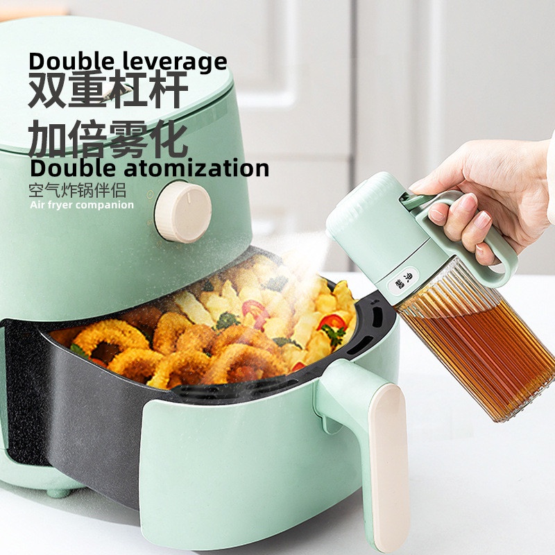 Oil spray can/household air fryer in glass kitchen Oil spray bottle