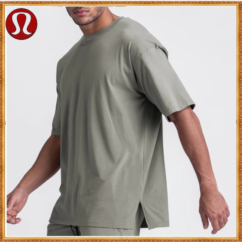 Lululemons European Size Loose Sports T-Shirt Men Cotton Round Neck Short-Sleeved Hem Slit Large Top TX222