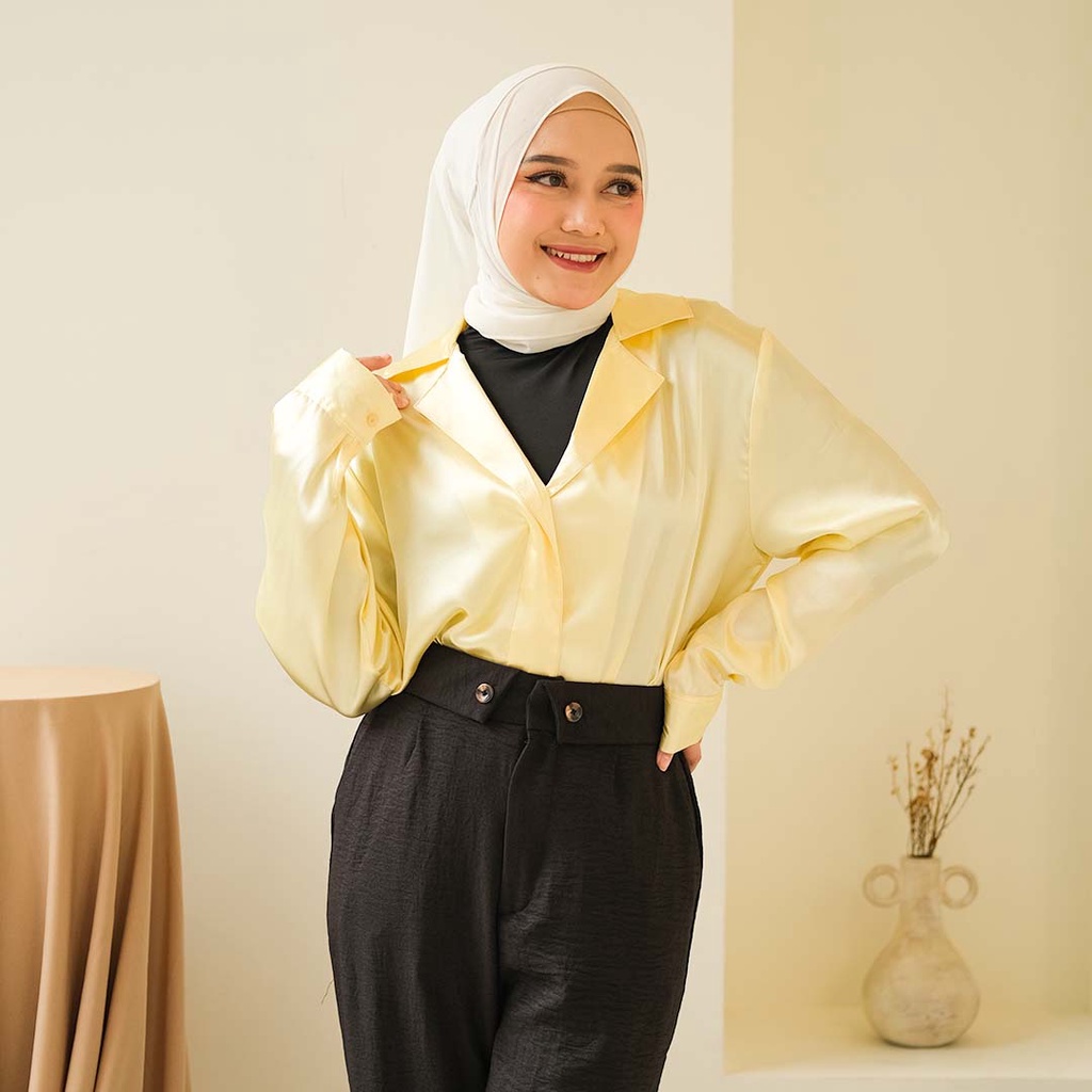 Michael's Collection - Blouse Kim