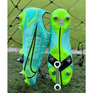 Get free clearance football boots