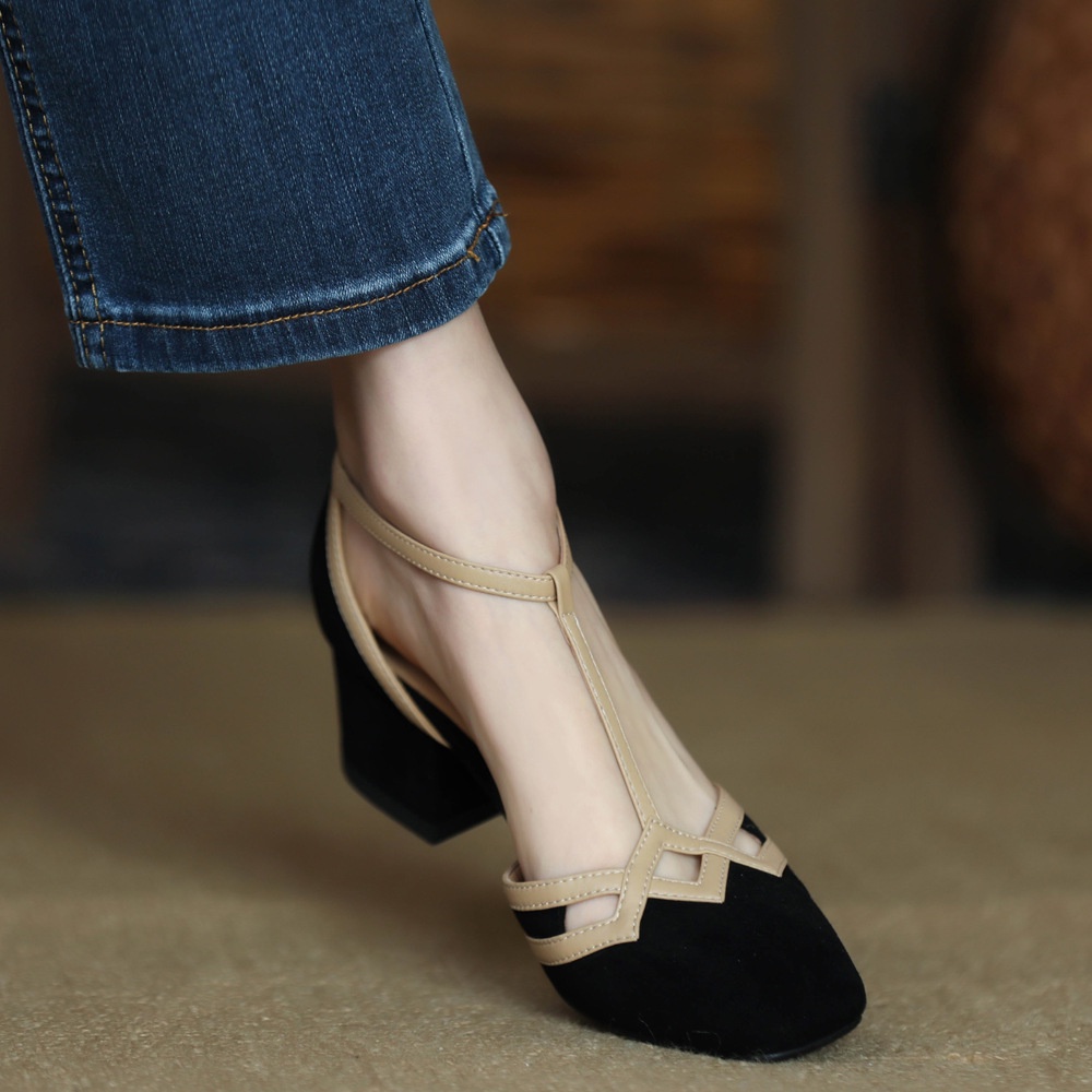 Low heel shoes with straps hotsell