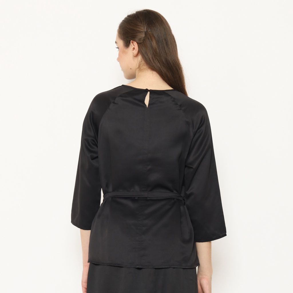 Rodeo - Blouse Wanita - Dhiva Shirt - Black - Gambar 4
