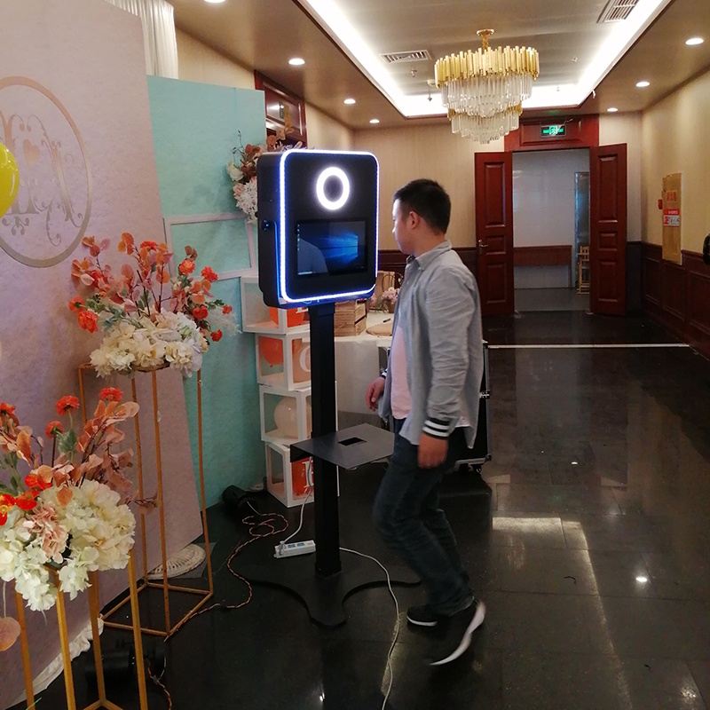 RCM156 15.6 inch DIY touch screen monitor selfie kiosk easy set up ...
