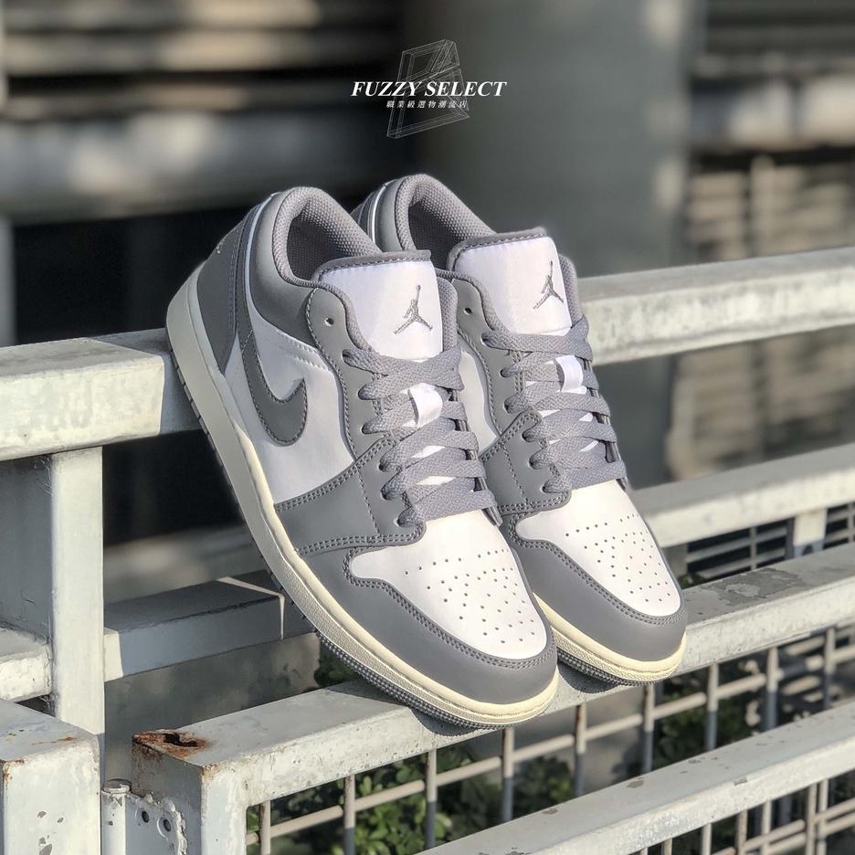 All white hot sale retro 1