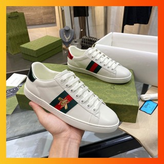 Classic white clearance gucci sneakers