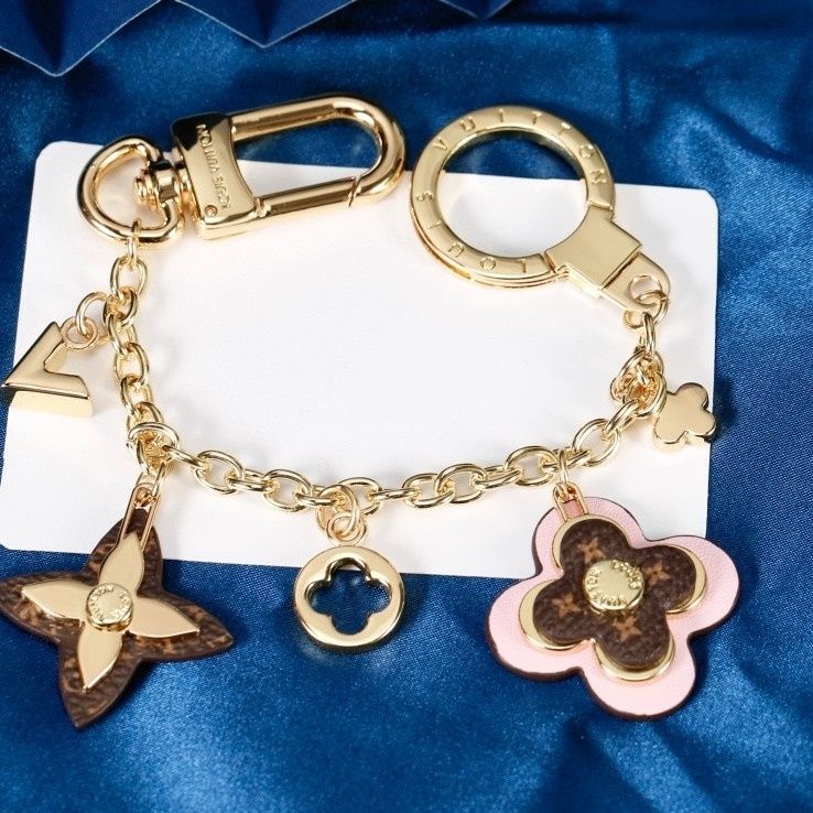 Louis Vuitton Blooming Flowers Bag Charm Unboxing!!! 