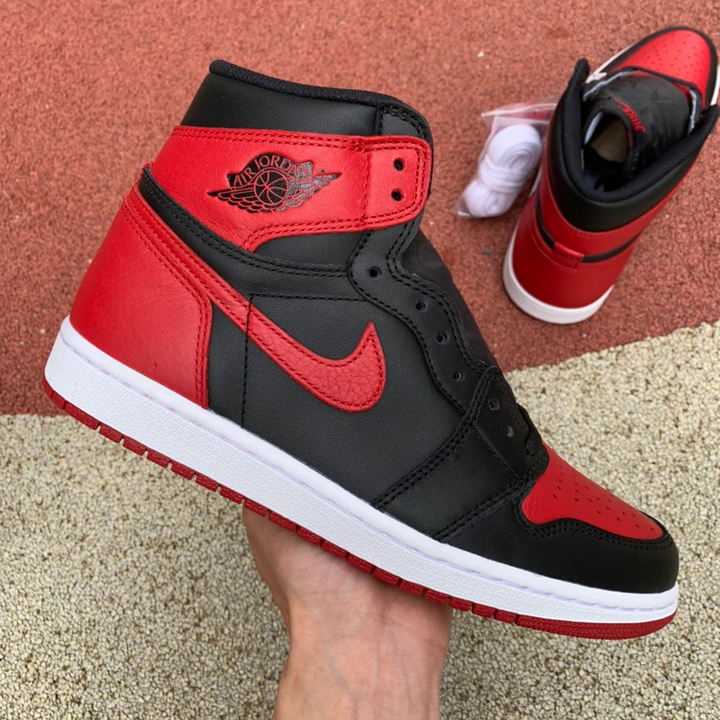 nike aj1 banned