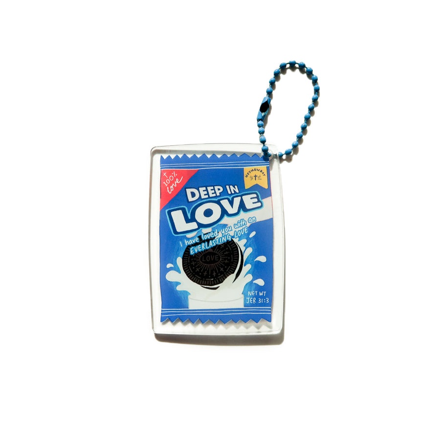 Deep in Love Biscuit {Acrylic Keychain} Deep in Love Biscuit {Acrylic Keychain}