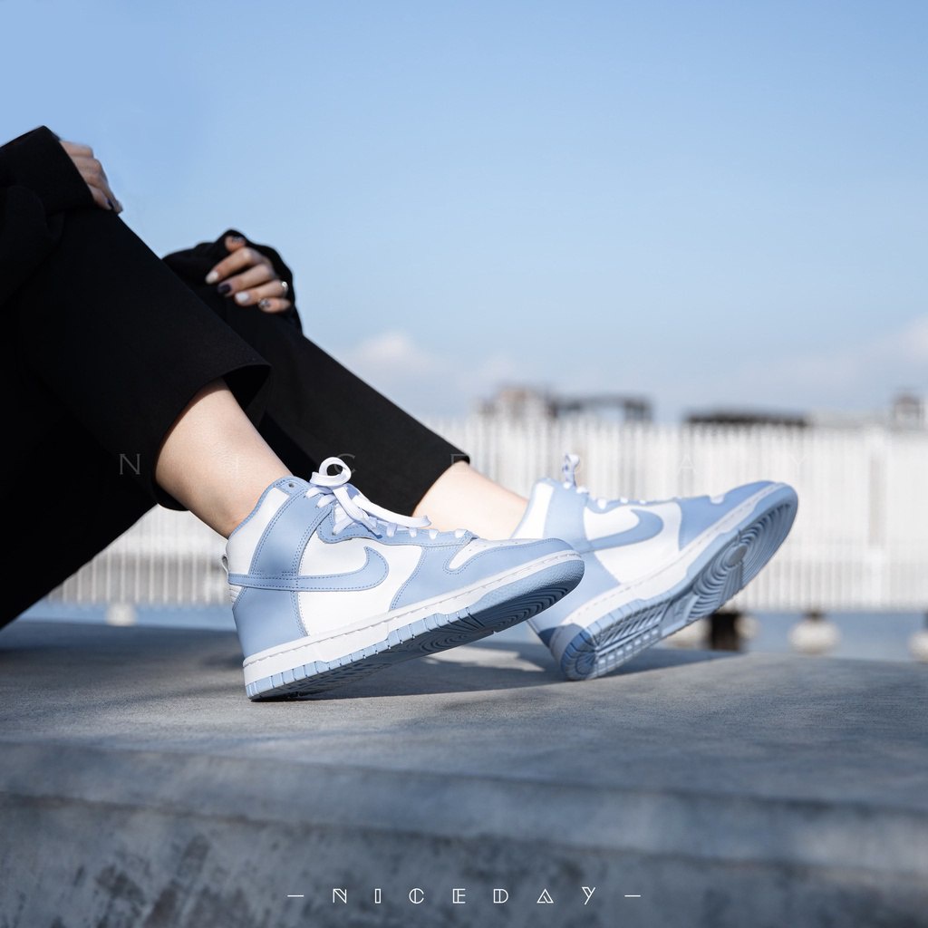 Nike dunks high outlet blue sky