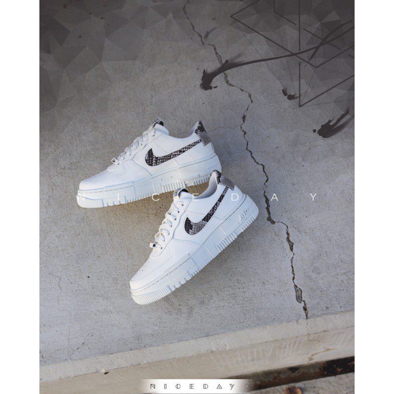 Nike af1 pixel se snake sale