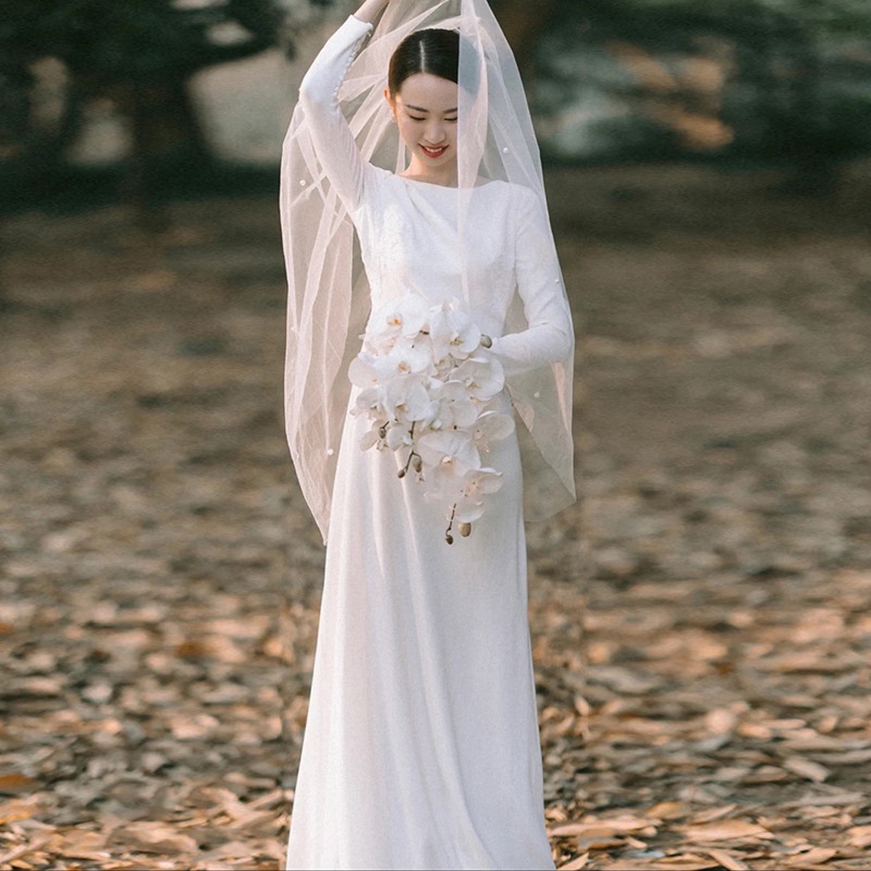 Simple White Wedding Dresses Side Slit Bride Robes Sleeveless Shoulder with  Straps Bridal Gowns Open Back Affordable