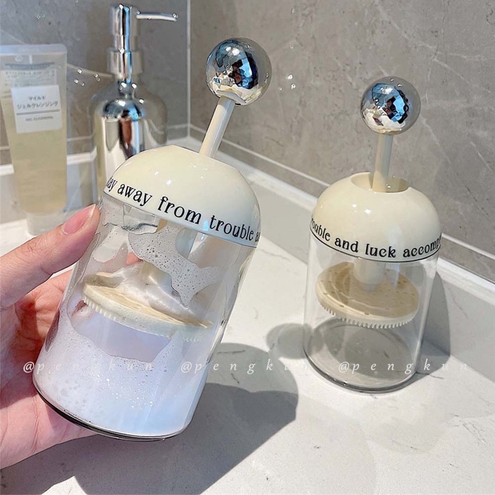 Facial cleanser foam maker Light luxury press facial cleanser mousse ...