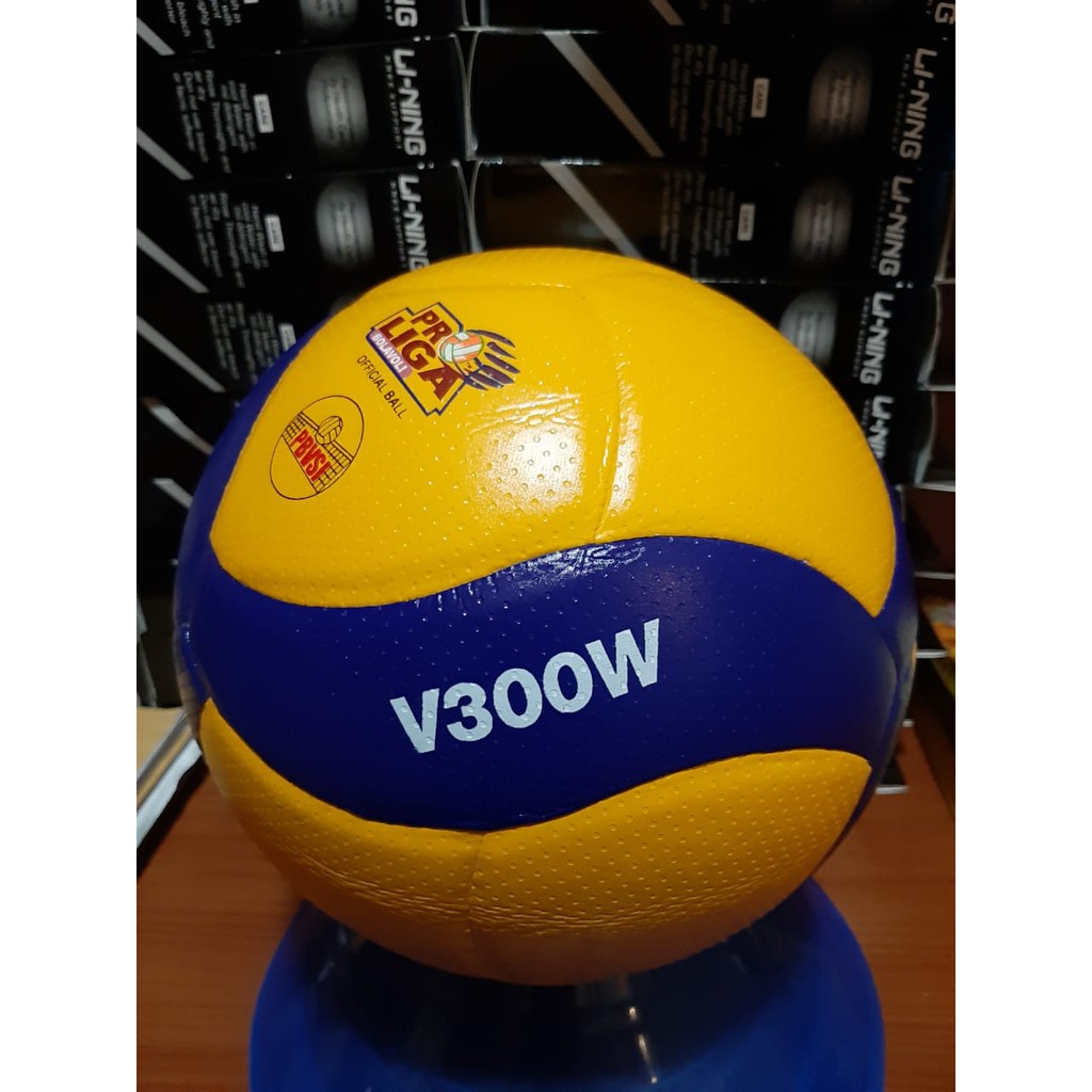 Mikasa V300 W SUPER PREMIUM Volleyball Spots/ Good Volleyball