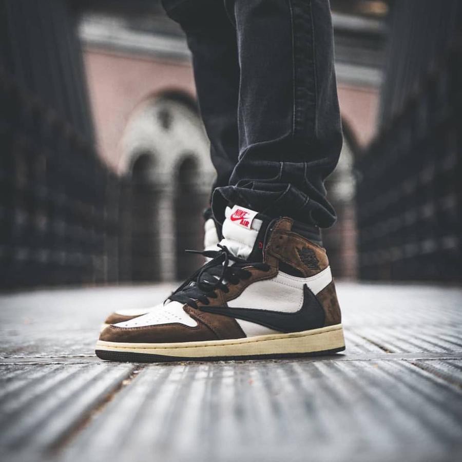 Where to buy on sale jordan 1 travis scott