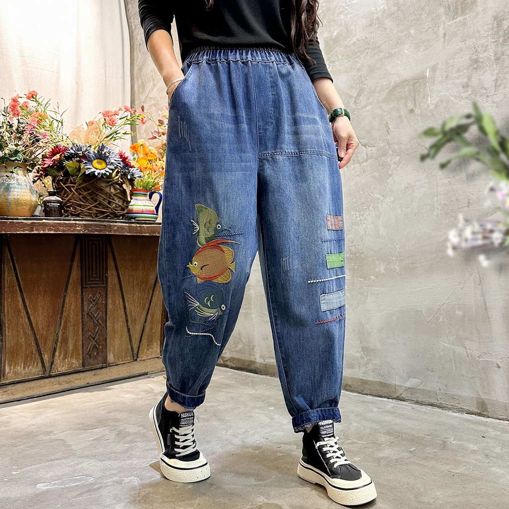Plus Size Women's M4XL Elastic Waist Ankle Jeans Vintage Floral