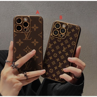 LOUIS VUITTON LV HELLO KITTY PATTERN iPhone 14 Plus Case Cover