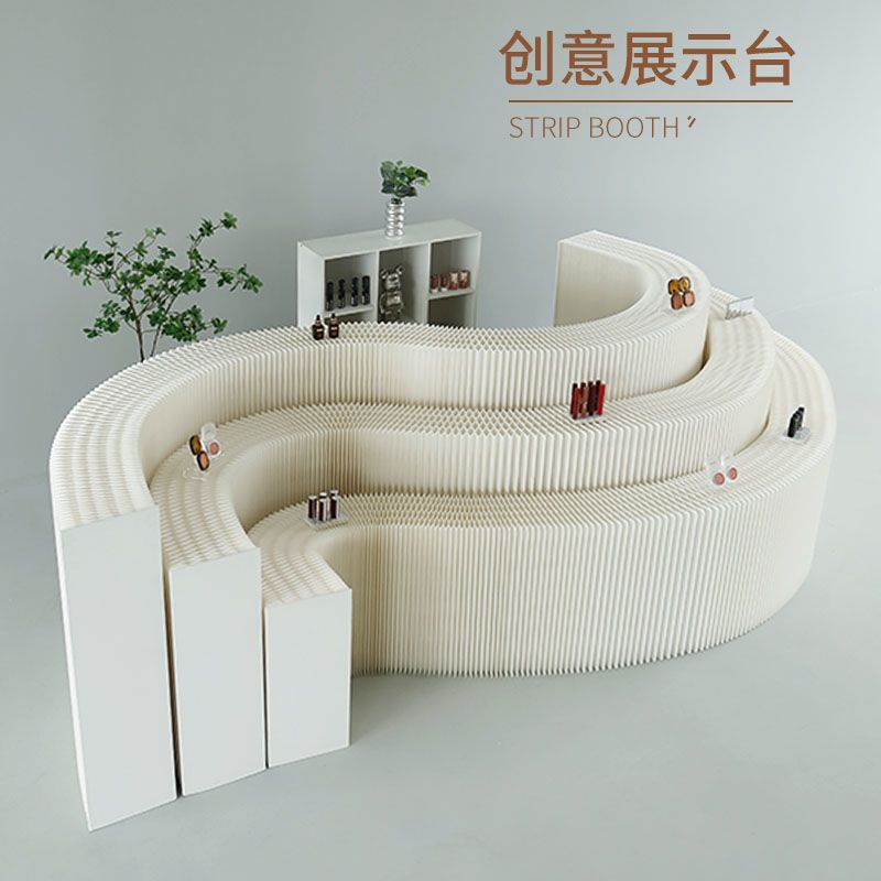 Creative Booth Ladder Display Rack Long Booth Window Shoe Store Bag ...