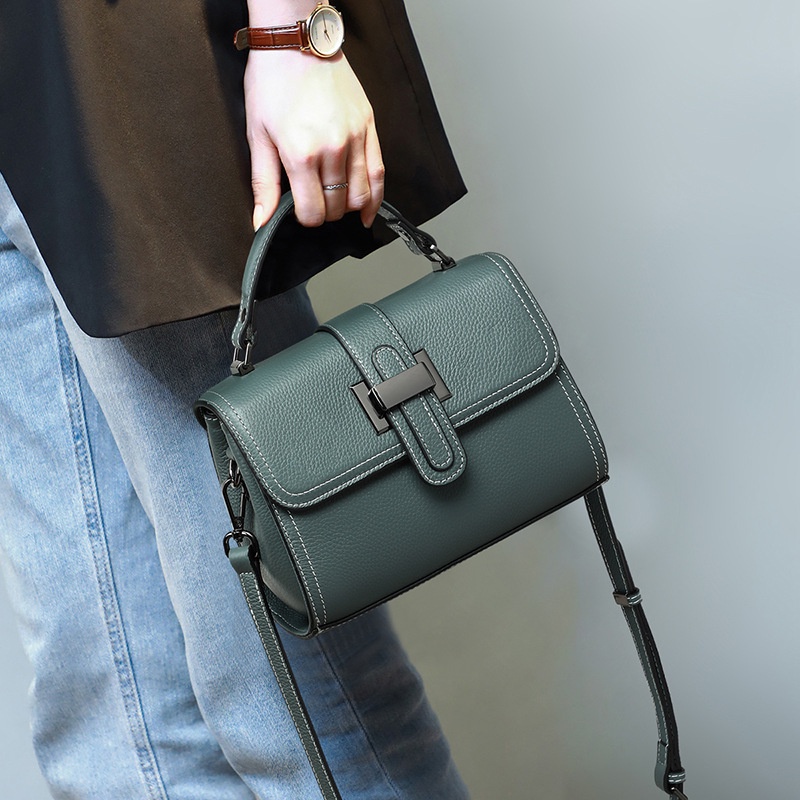 New Fashion Fashion Bag Women's Summer Crossbody Genuine Leather Bag Versatile One Shoulder Handheld Small Square Bag