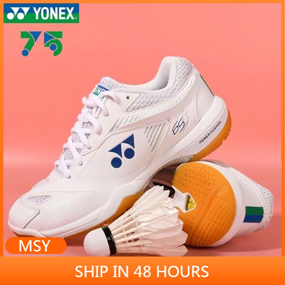 Badminton footwear 2025